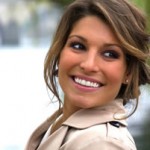 Laury Thilleman au salon du livre le 23 mars