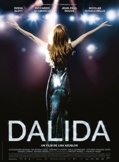 Box-office : le biopic "Dalida" en tête des 1ères séances, flop pour Sean Penn