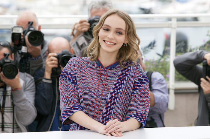 Lily-Rose Depp : encore topless !