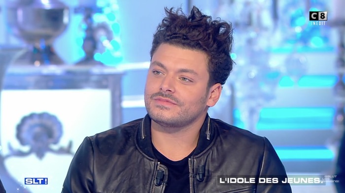 Kev Adams gêné au sujet d'Iris Mittenaere dans Salut les Terriens (VIDEO)