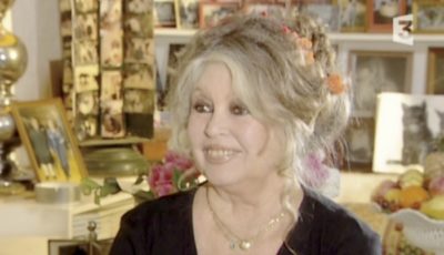 Coronavirus : Brigitte Bardot et 35 stars interpellent Macron pour l'adoption des animaux