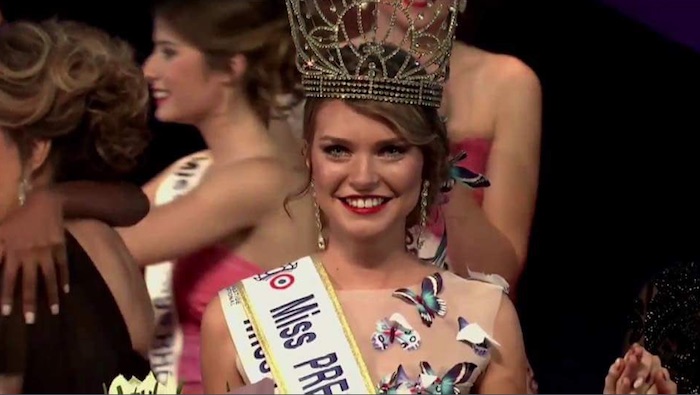 Char­lotte Depaepe élue Miss Prestige National 2018