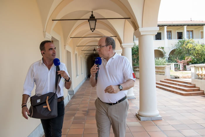 Nikos Aliagas en balade avec S.A.S le prince Albert de Monaco