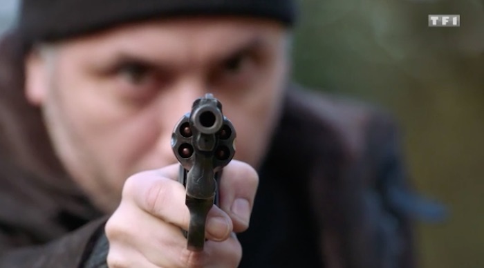 Demain nous appartient spoiler : Bilel sur le point de tuer Corkas (VIDEO)