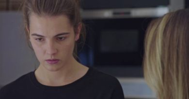 Plus belle la vie en avance : Angèle abandonne (vidéo PBLV épisode n°3942)