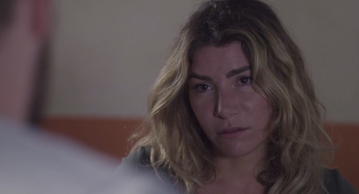Plus belle la vie : ce soir, Ariane veut parler à Laetitia (résumé + vidéo de l'épisode 4094 PBLV du 27 août 2020)