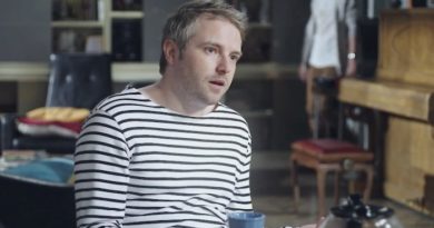 Plus belle la vie en avance : Nathan jaloux de César (vidéo PBLV épisode n°4126)