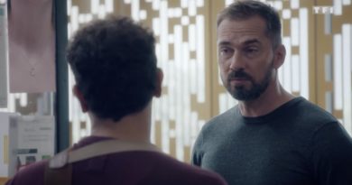 Demain nous appartient en avance : la police cherche le collier (résumé + vidéo épisode 804 DNA du 25 novembre 2020)