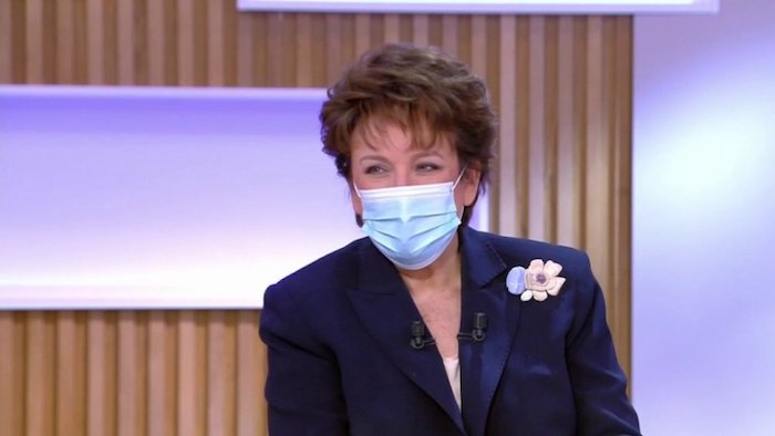 Covid-19 : Roselyne Bachelot hospitalisée et placée sous "oxygénothérapie renforcée"