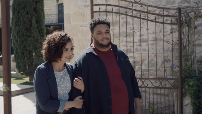 Ici tout commence du 1er juin : Mehdi quitte l'institut et rentre chez lui (résumé + vidéo épisode 152)