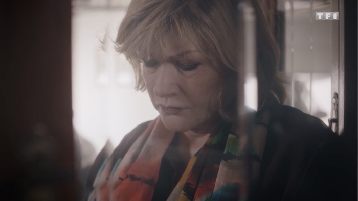 Demain nous appartient spoiler : la mère de William cache un secret (VIDEO)