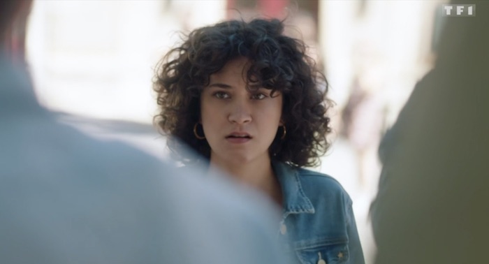 Demain nous appartient spoiler : Mathilde et Garance découvrent la vérité sur Clément (VIDEO)