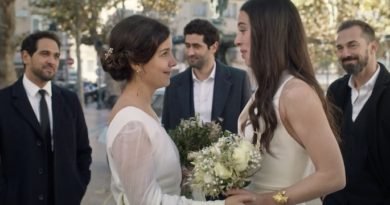 Demain nous appartient spoiler : le mariage de Sara et Roxane (VIDEO)