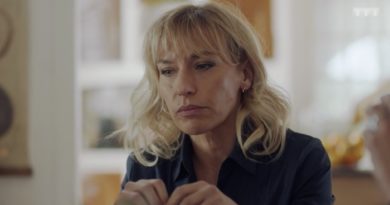 Demain nous appartient du 5 janvier : Zoé est-elle une usurpatrice ? (résumé + vidéo épisode 1094 en avance)