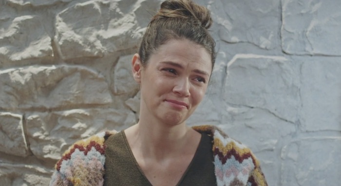 Plus belle la vie en avance : Elodie quitte Marseille (vidéo PBLV épisode n°4467)