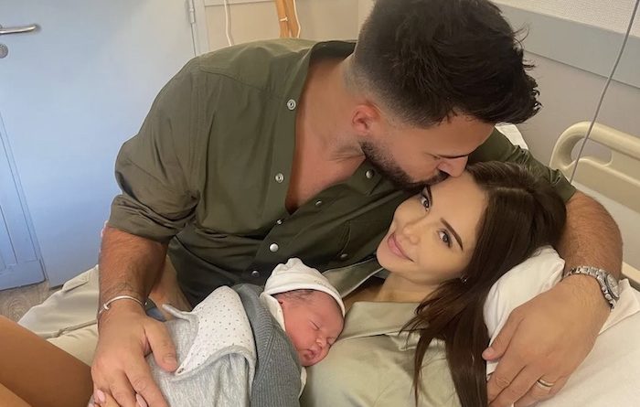 Nabilla a accouché, elle est maman pour la 2ème fois (PHOTOS)