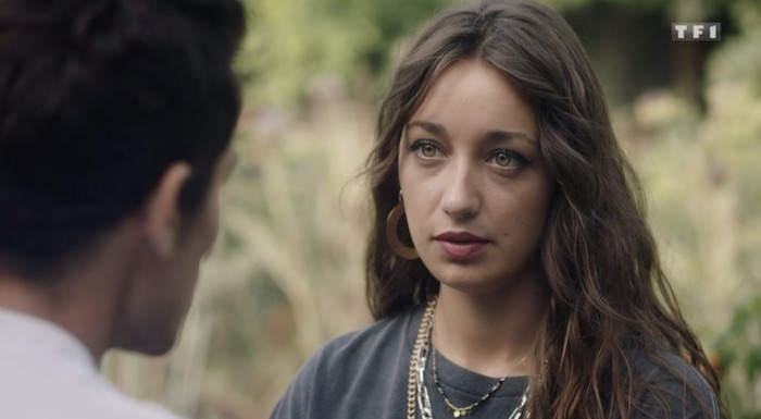 Ici tout commence spoiler : Louis embrasse Jasmine ! (vidéo épisode du 22 août)