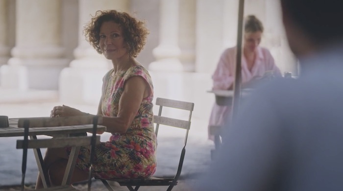 Plus belle la vie en avance : Mirta découvre le visage de Luc (vidéo PBLV épisode n°4594)