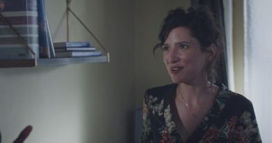 Plus belle la vie en avance : Vanessa fouille les affaires de Romain (vidéo PBLV épisode n°4601)