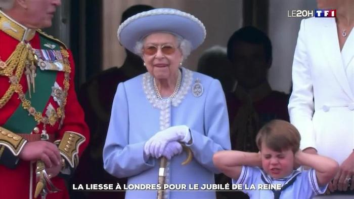 La reine Elizabeth II placée sous surveillance médicale, la famille royale à son chevet