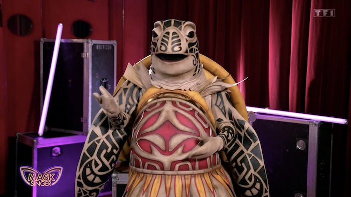 Mask Singer : qui se cache sous la Tortue ? Indices et soupçons !Mask Singer : qui se cache sous la Tortue ? Indices et soupçons !