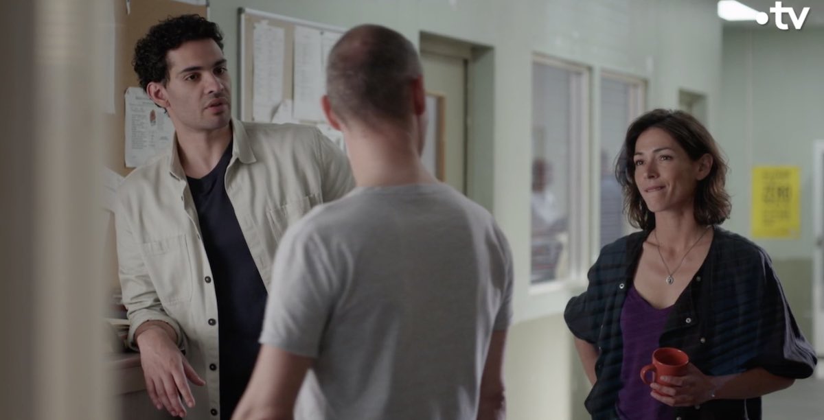 Un si grand soleil spoiler : clash au commissariat (VIDÉO épisode du 21 juillet)