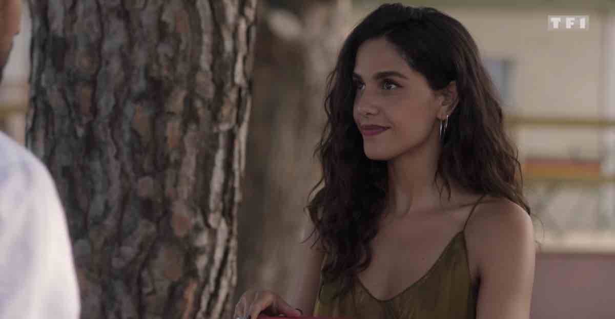 Demain nous appartient spoiler : le beau cadeau d'Aaron à Lisa (vidéo épisode du 13 septembre)