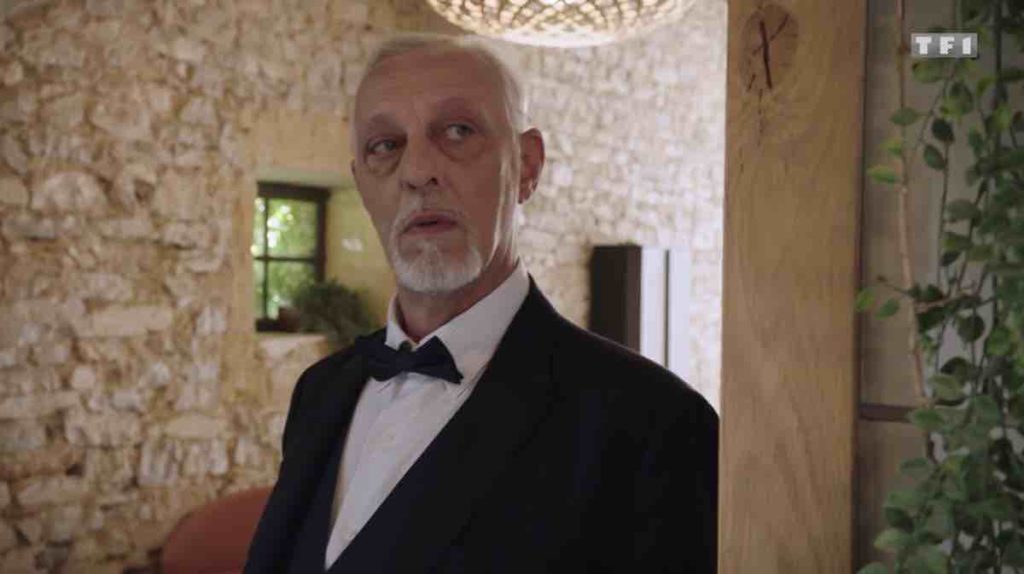 Ici tout commence spoiler : Hippolyte, le remplaçant de Lisandro, surprend David... (vidéo épisode du 17 octobre)