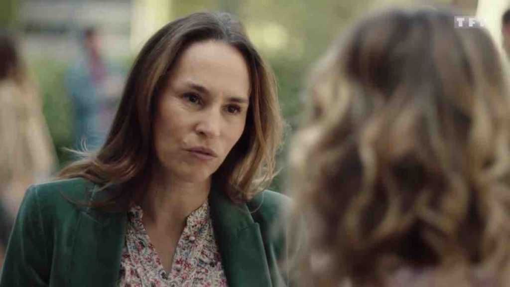 Ici tout commence spoiler : Rose inquiète, Carla a disparu... (vidéo épisode du 21 novembre)