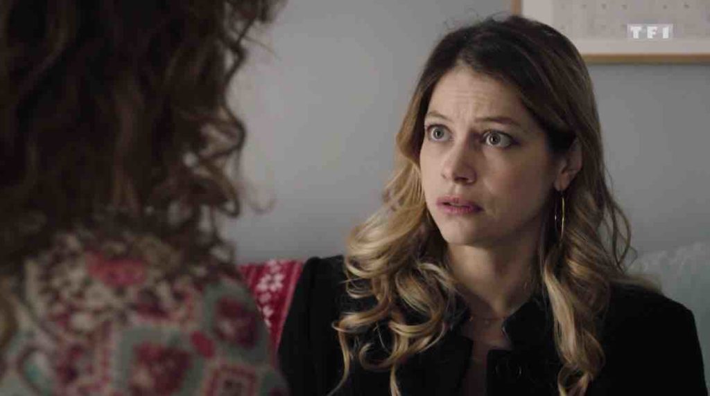 Ici tout commence spoiler : Laetitia choquée par l'annonce de Kelly ! (vidéo épisode du 21 décembre)