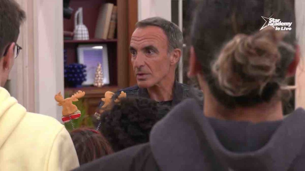 Star Academy : la visite de Nikos au château (VIDÉO)