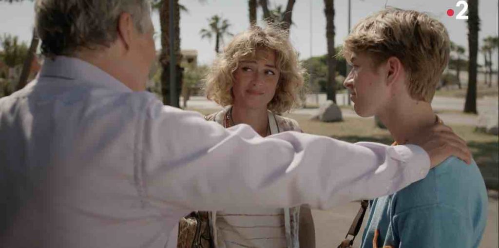 Un si grand soleil spoiler : Flore fait une révélation à Alain et Elisabeth... (vidéo épisode du 13 décembre)