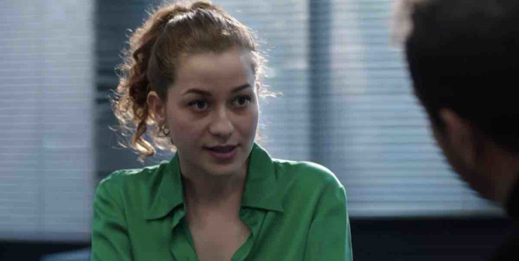 Demain nous appartient spoiler : Adeline dans le viseur de la police... (vidéo épisode du 17 janvier)
