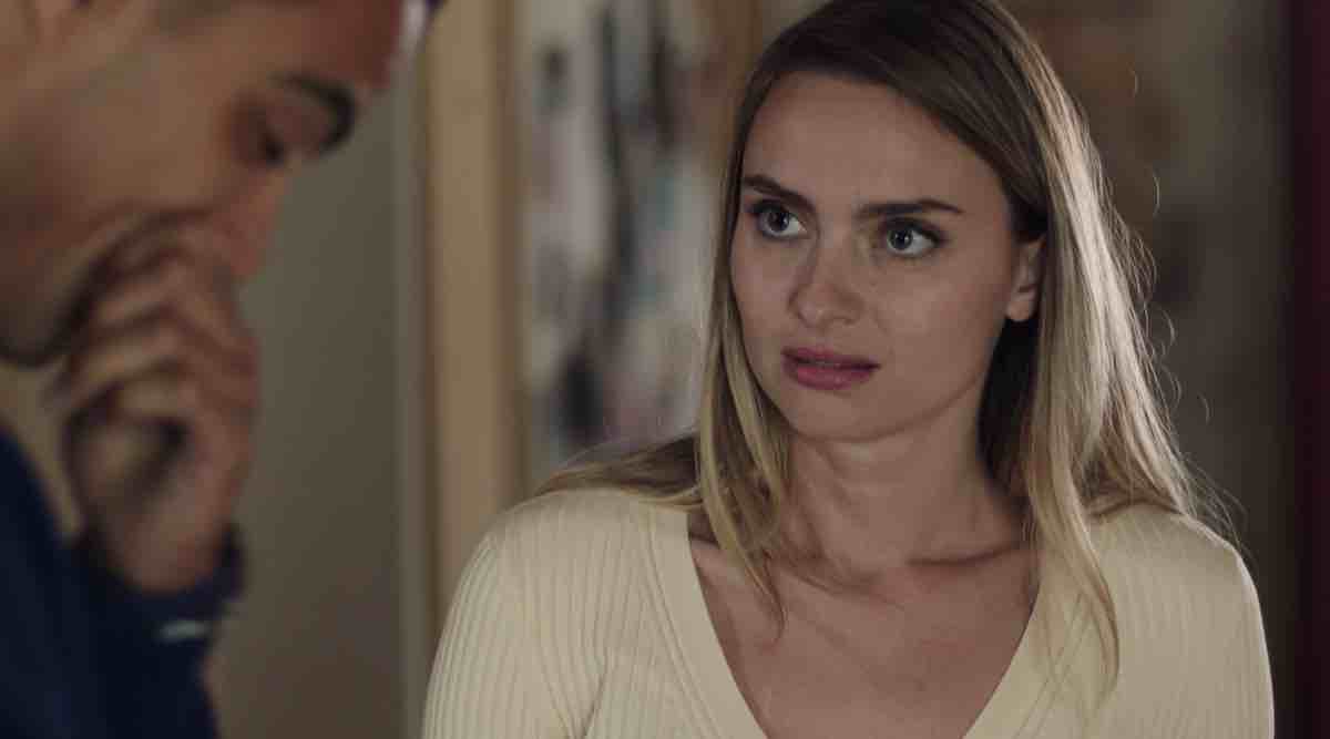 Ici tout commence spoiler : Salomé jalouse, elle surprend Gaëtan et... (vidéo épisode du 12 janvier)