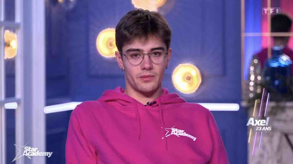 Star Academy : Axel craque et pleure après sa nomination (VIDÉO)