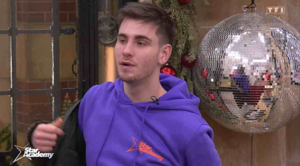 Star Academy : quand Julien critique Héléna, les internautes en colère