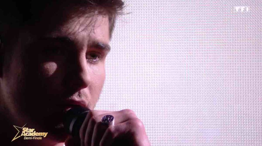 Star Academy : sortie du nouveau single de Julien Lieb "Encore une fois" (VIDÉO)