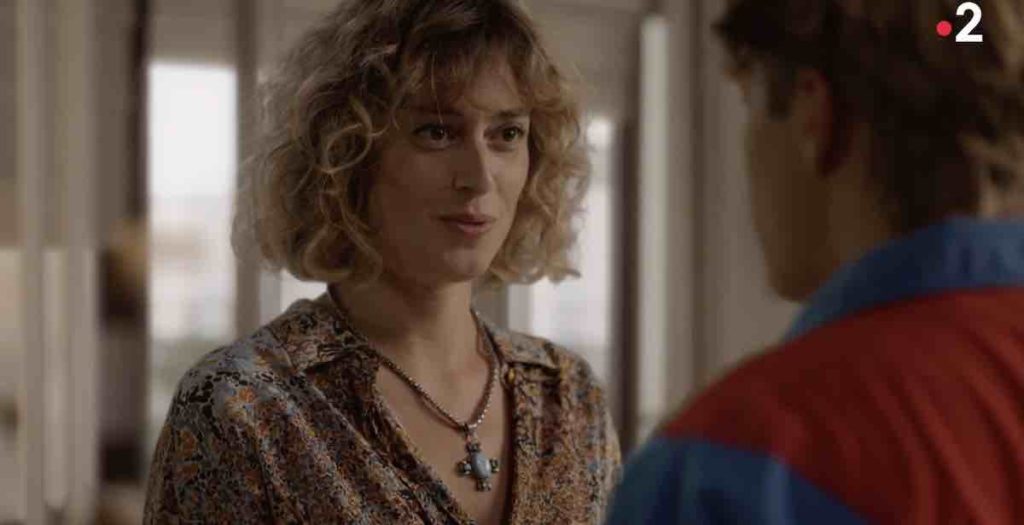 Un si grand soleil spoiler : Flore quitte Louis, Eliott s'infiltre chez... (résumé épisode du 7 mars 2024)