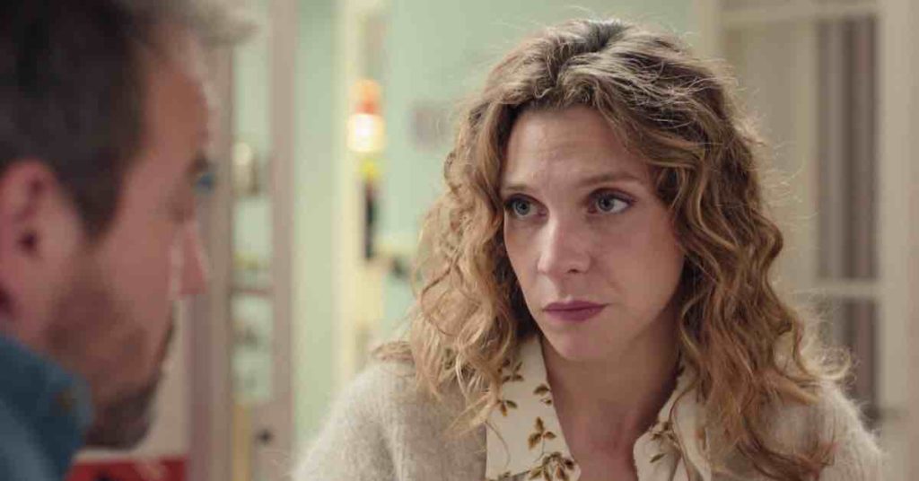 Plus Belle La Vie du 4 avril 2024 : Léa innocentée, elle découvre que... (résumé + extrait vidéo épisode 64 en avance)