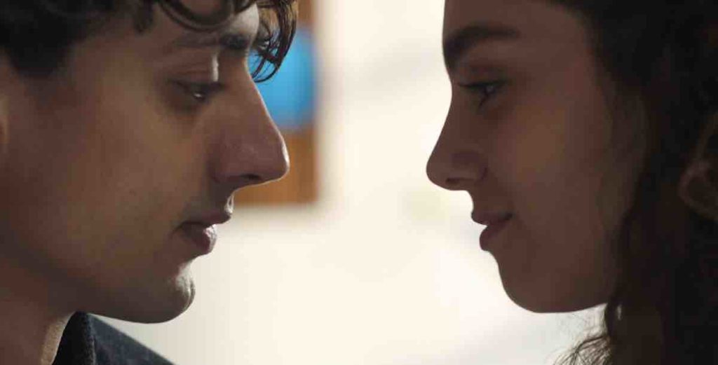 Demain nous appartient spoiler : Jordan et Violette prêts à s'embrasser quand... (vidéo épisode du 20 mai)