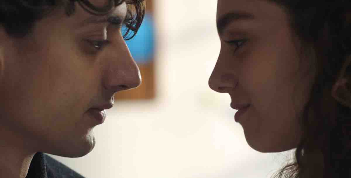 Demain nous appartient spoiler : Jordan et Violette prêts à s'embrasser quand... (vidéo épisode du 20 mai)