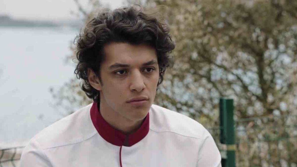 Ici tout commence spoiler : Malik balance le lourd secret de Jasmine ! (vidéo épisode du 22 mai)