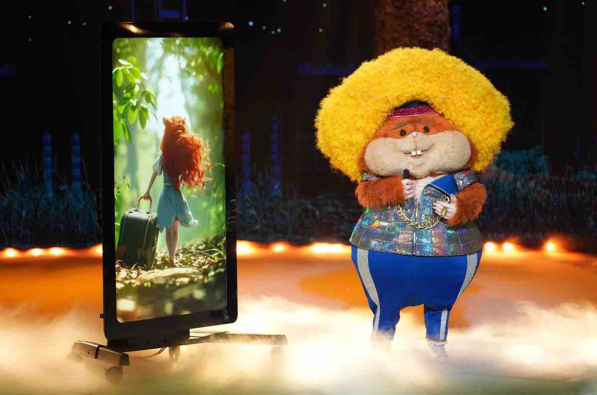 Mask Singer : qui se cache derrière le Hamster ? Indice !
