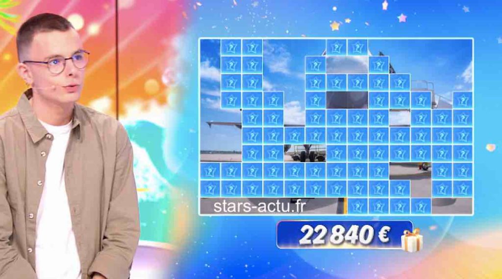 Les 12 coups de midi du 21 juin : quelle star se cache sur l'étoile mystérieuse ?