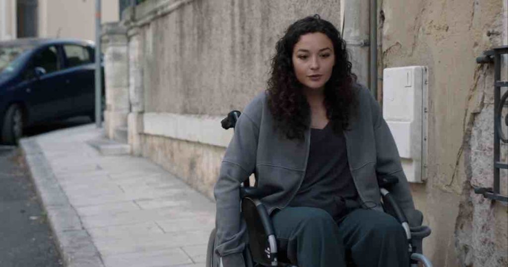Demain nous appartient spoiler : Manon en danger, elle est suivie... (vidéo épisode du 30 juillet)
