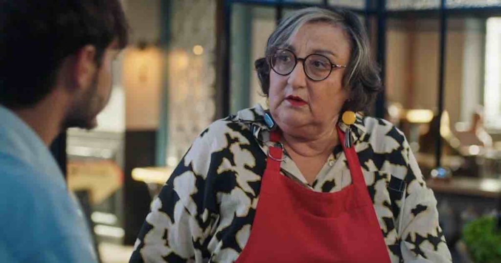 Demain nous appartient spoiler : Mona tombe de haut, elle découvre que... (vidéo épisode du 22 août)