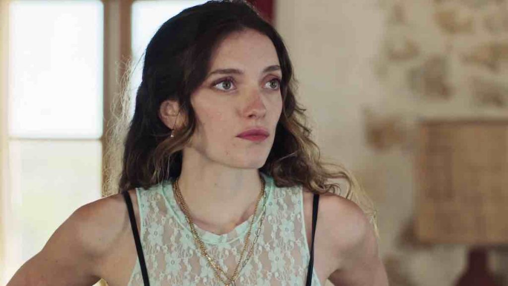 Ici Tout Commence spoiler : Vic choquée face à la nouvelle coloc... (vidéo épisode du 27 septembre)