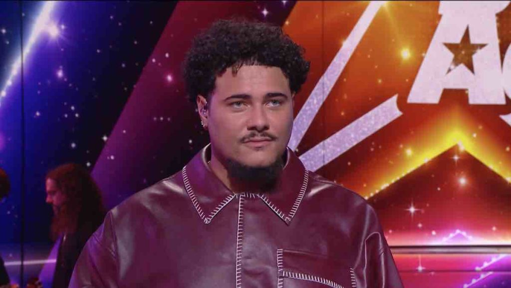 Star Academy : Noah dévoile son premier single "M'écouter"