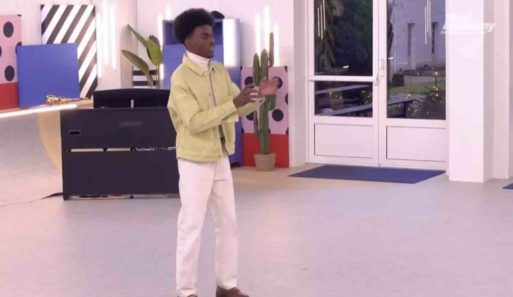 Star Academy, les évaluations du 31 décembre : Ebony se râte, Marine pleure, le résumé complet