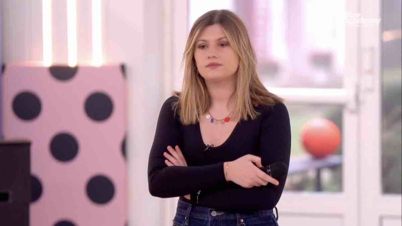 Star Academy évaluations du 21 janvier : Marine se loupe et pleure, Ebony  au top, le résumé complet - Stars Actu